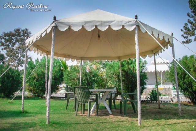 Jawai Riyasat Panthera Luxury tent